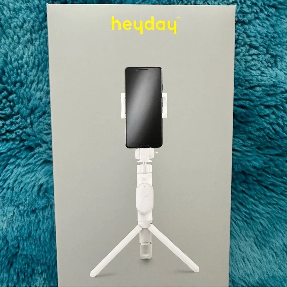 Heyday Smartphone Tripod with Remote